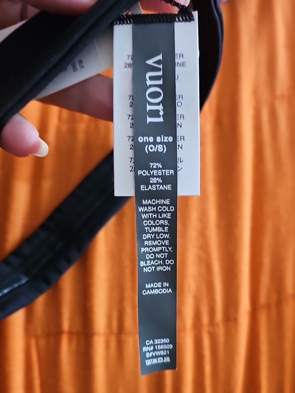 Vuori Volley Headband, Nwts, Black!! Sz O/S, Black And Silver